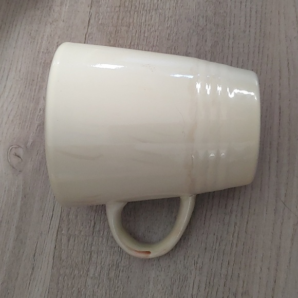 Gibson Beige or Light Yellow Ribbed Coffee Mug - Picture 2 of 4